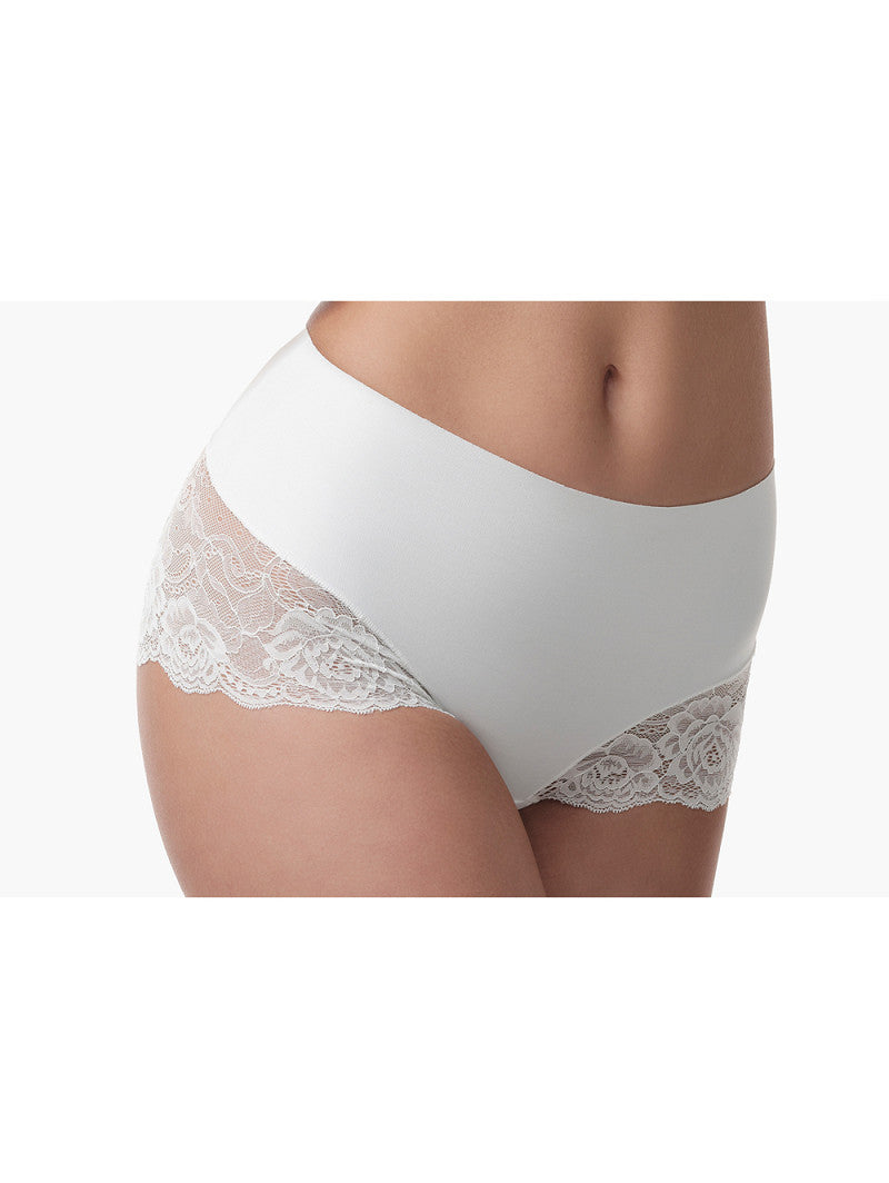 Poirier Mid Waist Lace Shorts — Ivory