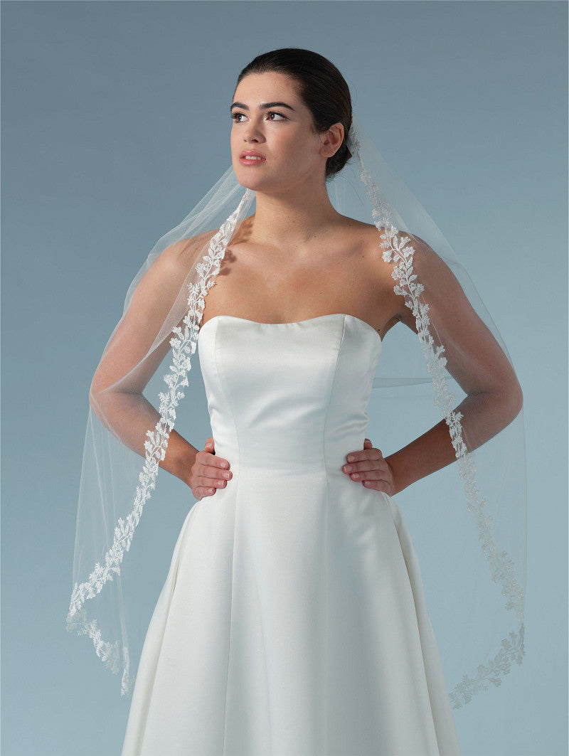 Poirier Floral Embroidered Veil — 120cm, Ivory