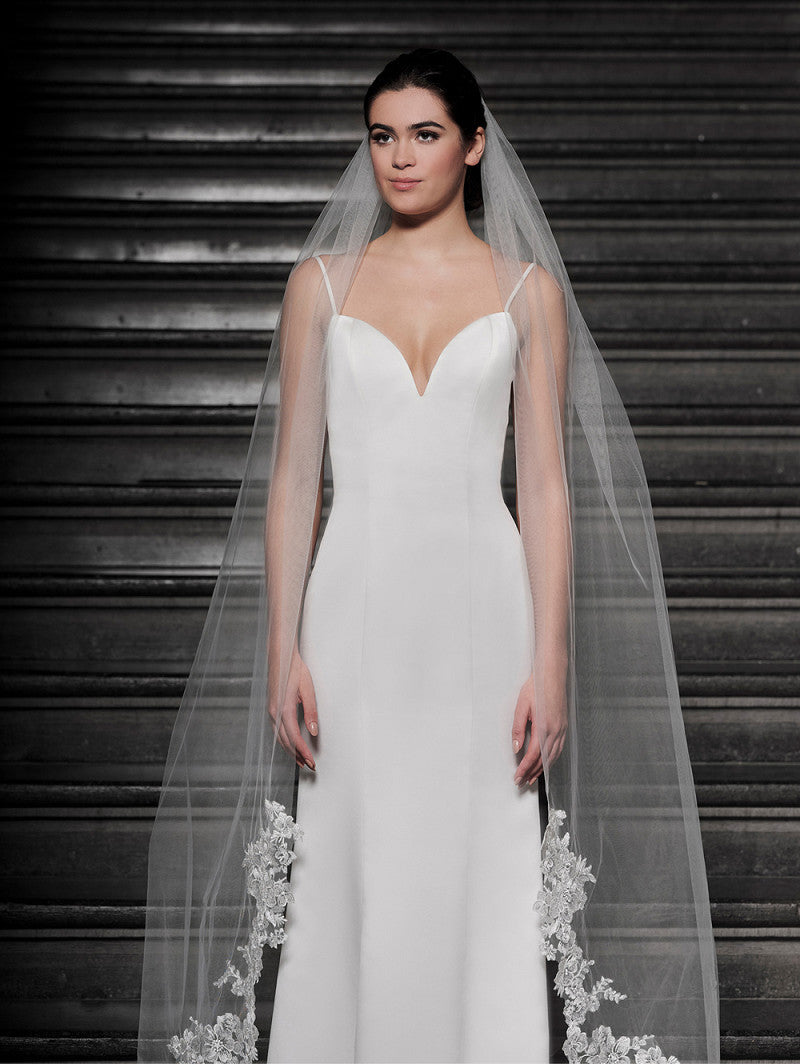 Poirier Floral Lace Veil — 280cm, Ivory
